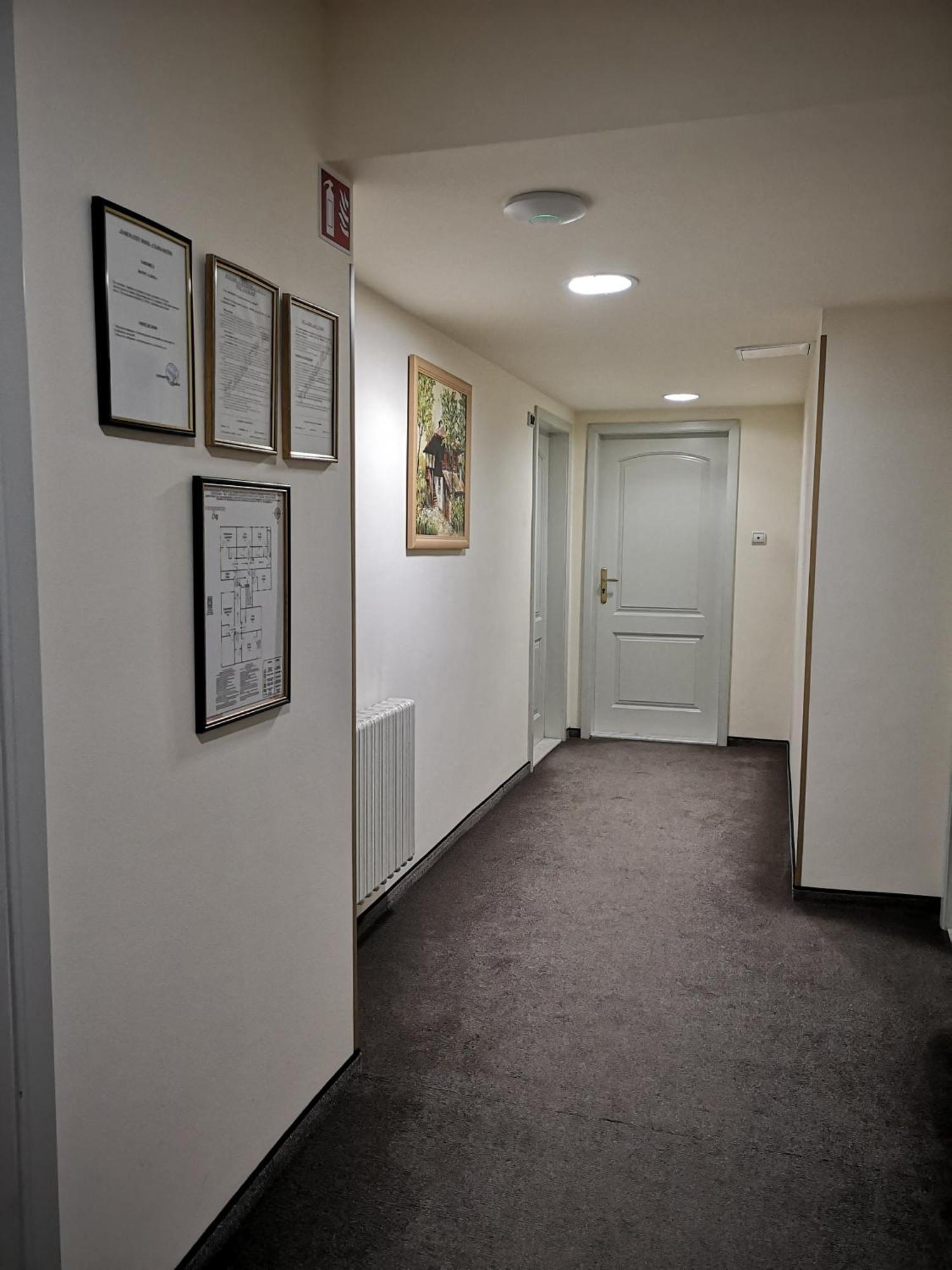 Tangra Hotel スタラ・ザゴラ エクステリア 写真