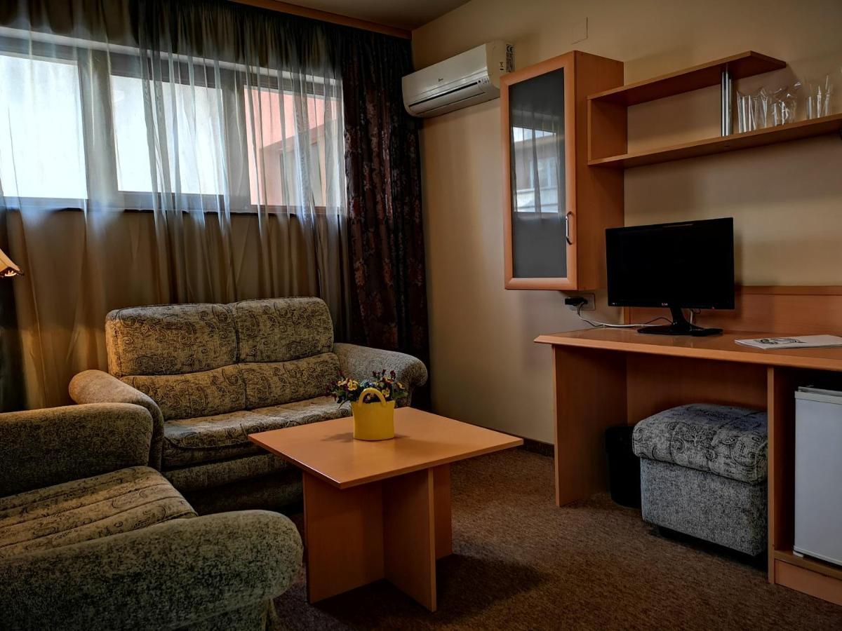 Tangra Hotel スタラ・ザゴラ エクステリア 写真